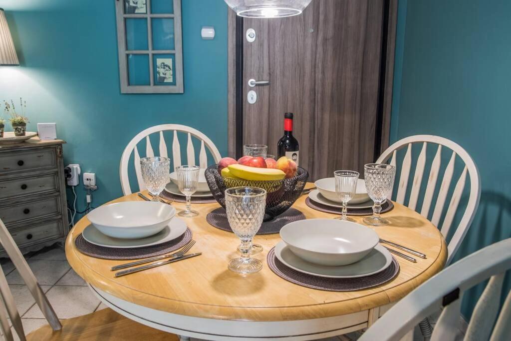 פיראוס Athinas Apartment מראה חיצוני תמונה