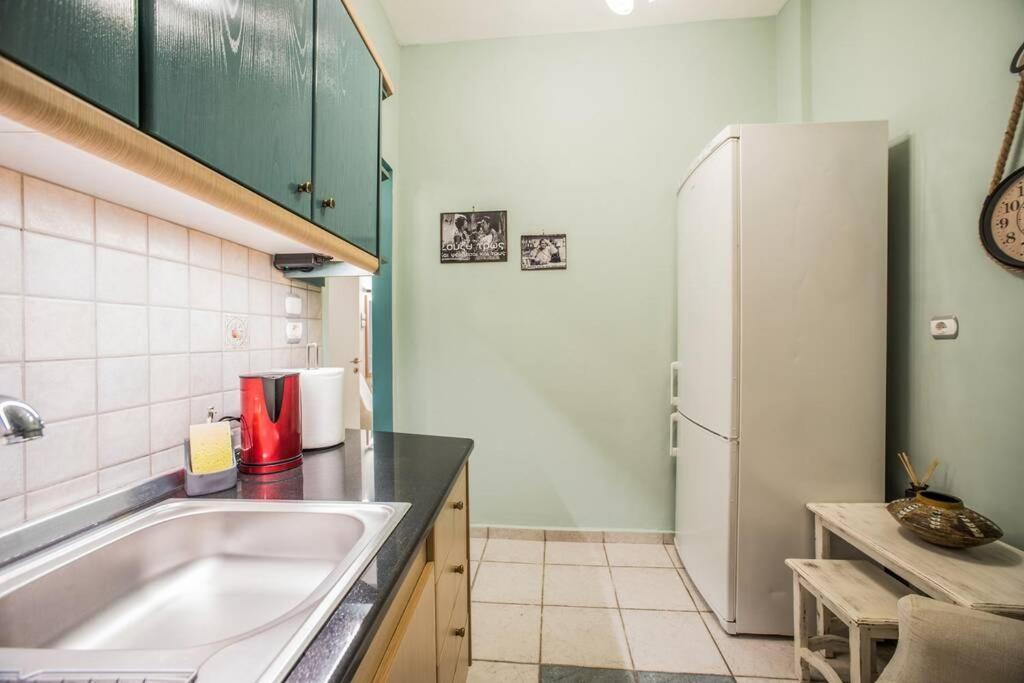 פיראוס Athinas Apartment מראה חיצוני תמונה